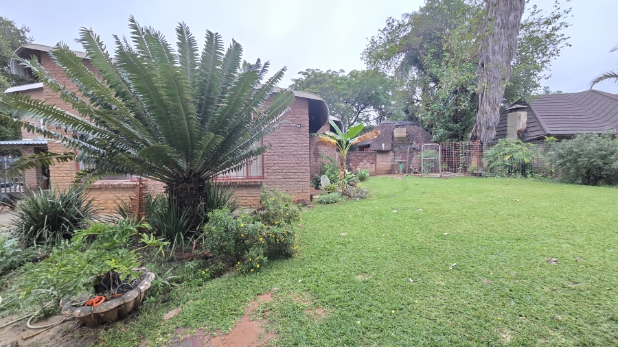 3 Bedroom Property for Sale in Geelhoutpark North West